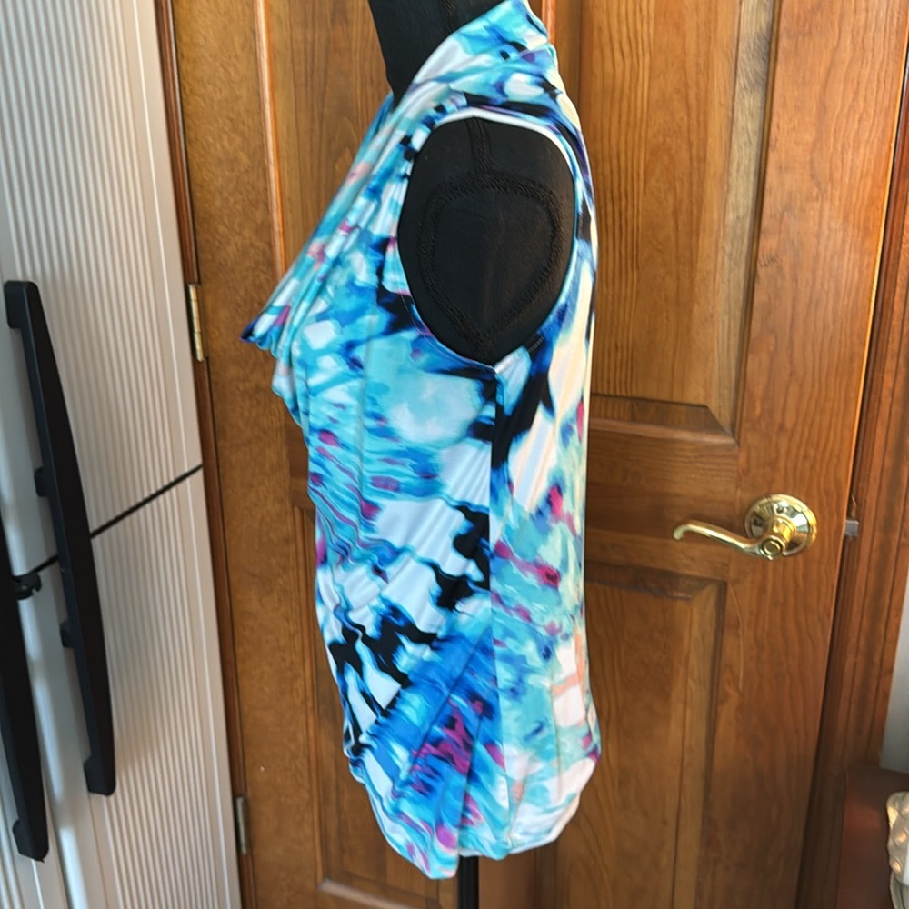Blue and Pink Sleeveless Cowl Neck Top - Picture 4 of 6